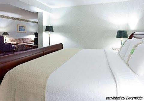 Clarion & Conference Center 3* Ronkonkoma