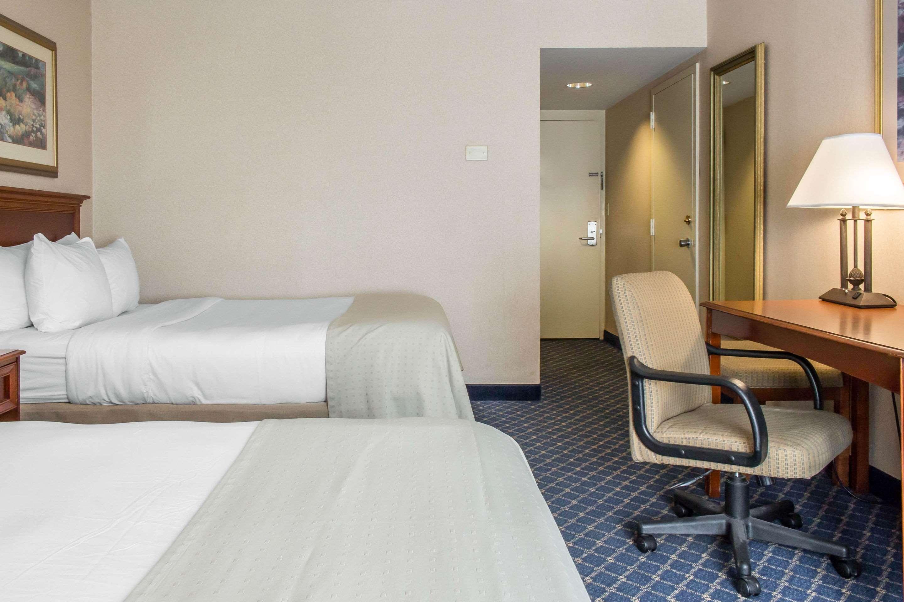 Clarion Hotel&conference Center 3*